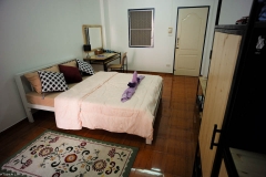 Lim3_RoomAirFur0010